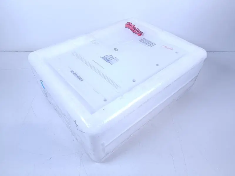 Produktfoto 1 von Danfoss VLT 131B1109 FC-301P1K1T2E20H2BXXXXXSXXXXAXBXCXXXXDX UNUSED & OVP SEALED