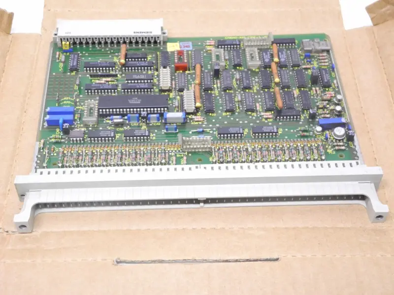 Produktfoto 1 von Siemens S5 6ES5 465-3AA13 6ES5465-3AA13 Analog Modul Version 2 OVP