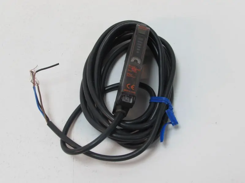 Produktfoto 1 von Omron E3X-NA41 Photo Electric Switch TOP ZUSTAND