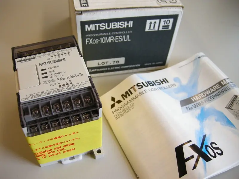 Produktfoto 1 von Mitsubishi Melsec FX0s-10MR-ES/UL FXos-10MR-ES/UL SPS PLC unbenutzt OVP