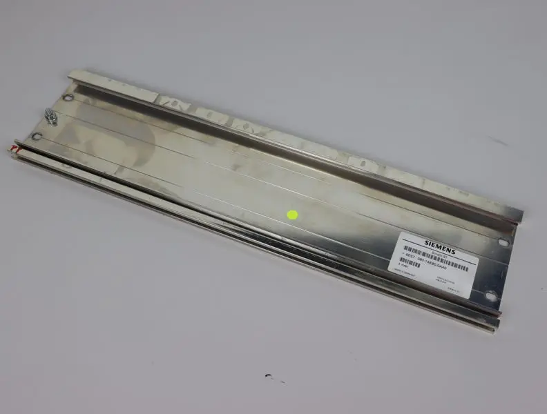 Produktfoto 1 von SIEMENS 6ES7 390-1AE80-0AA0  Profilschiene 482,6mm TOP ZUSTAND