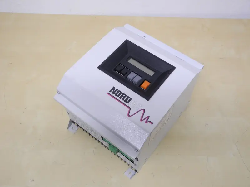 Produktfoto 1 von NORD AC SK1900/1 76019000/93082 1,9kva 230V 5A TESTED without conectors