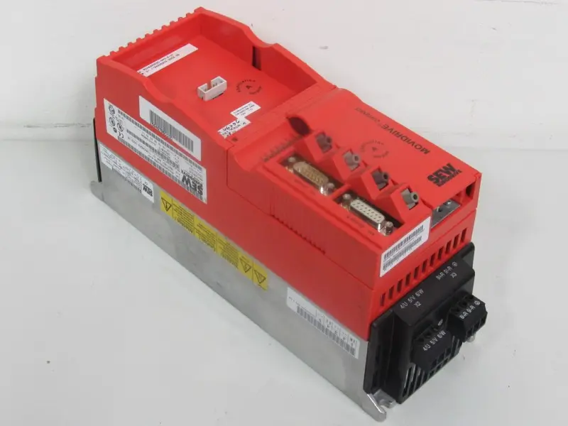 Produktfoto 1 von SEW Eurodrive MCH42A0030-5A3-4-0T 400v 3kw Frequenzumrichter Top Zustand