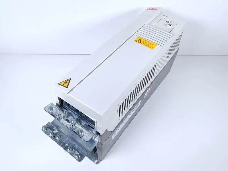 Produktfoto 1 von ABB ACS401001132 Frequenzumrichter Gehäuse gebrochen/Case broken TESTED