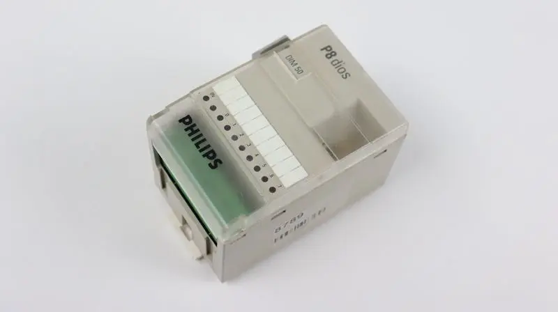 Produktfoto 1 von Philips P8 dios Vers. 24 V DC / 8 Eingänge DIM 50