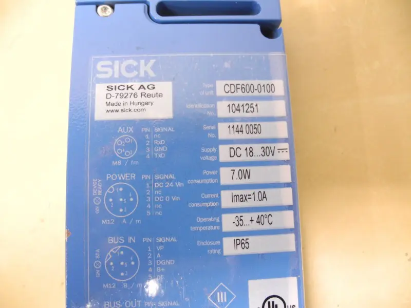 Produktfoto 1 von Sick Sensor CDF600-0100 Connection Device Fieldbus Profibus NEUWERTIG