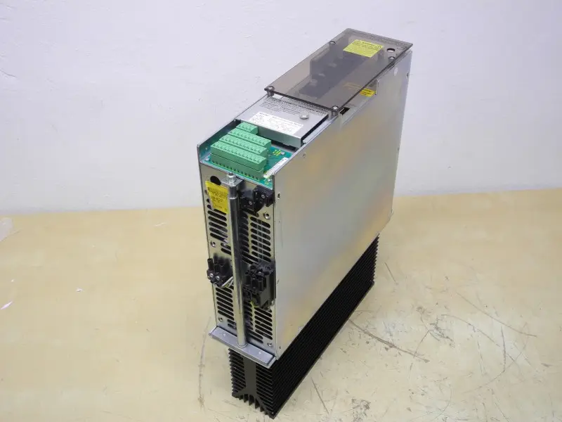 Produktfoto 1 von Indramat AC Servo KDS 1.3-100-300-W1/S104 Generalüberholt Rexroth TOP Zustand