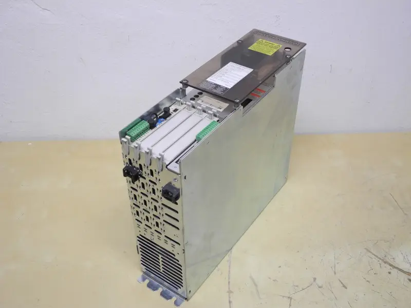 Produktfoto 1 von INDRAMAT AC Servo Controller DDS02.1-W100-DS01-01 Top Zustand