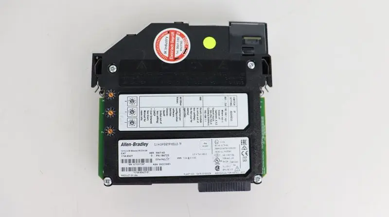 Produktfoto 1 von Allen Bradley 1756-EN2T Ser. D Modul CLX HI-CAP ENET/IP TOP ZUSTAND & TESTED