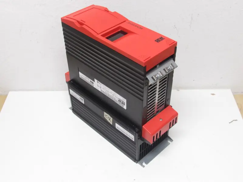Produktfoto 1 von SEW Movidrive MDF60A0075-5A3-4-00 400V 7,5KW + MDF Karte  Top Zustand TESTED