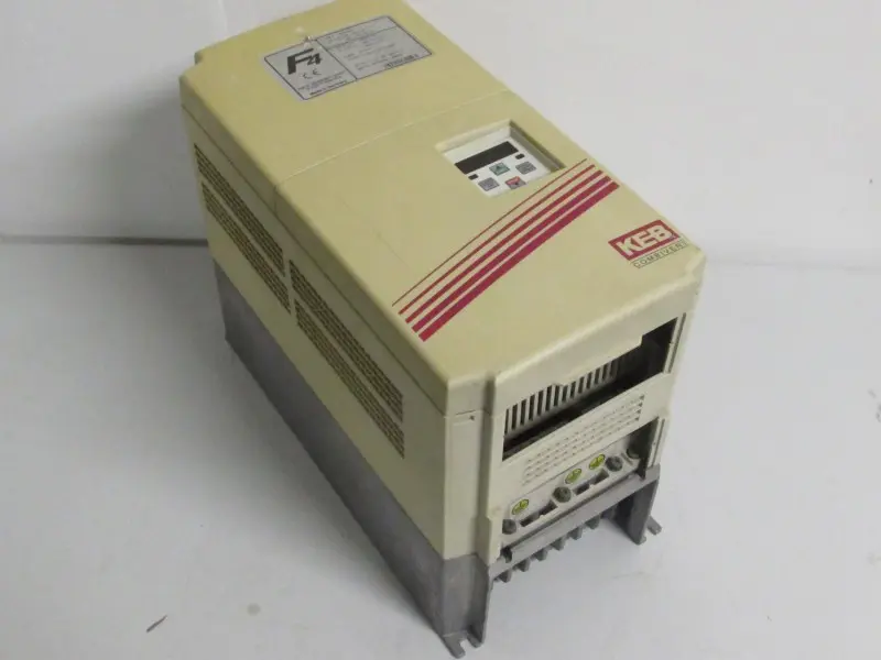 Produktfoto 1 von KEB F4 14 F4 COG-3480/2 2 14.F4.C0G-3480 / 2.2 400V 7,5KW