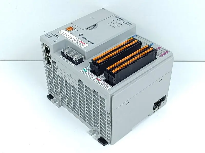 Produktfoto 1 von Allen Bradley Ethernet IP 1769-L27ERM-QBFC1B Compact Logix NEUWERTIG