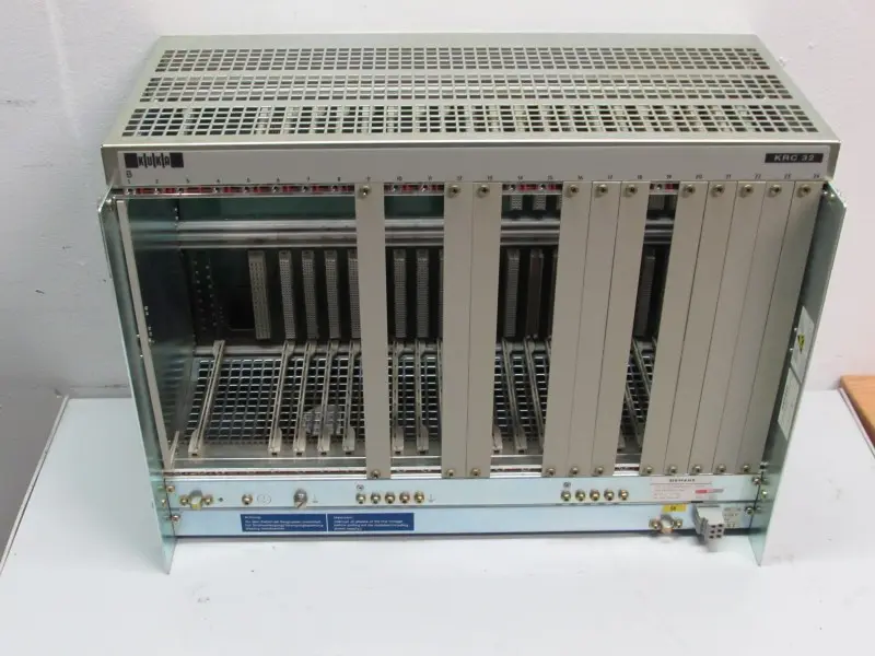 Siemens 6FR4200-0AD01-0AA0 Kuka Rack KRC 32 Top Zustand
