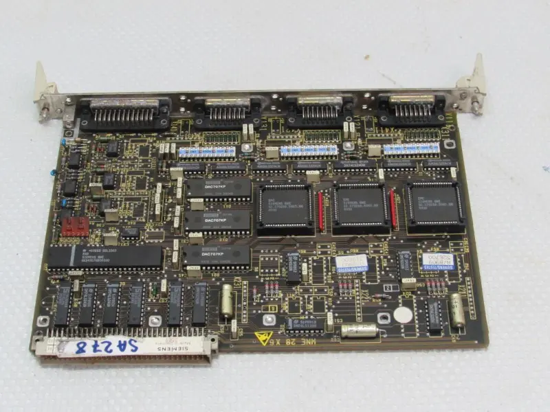 Produktfoto 1 von Siemens Sinumerik 6FX1121-4BA01 Version C Top Zustand