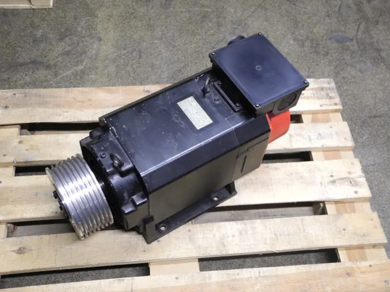 Produktfoto 1 von Fanuc A06B-0858-B200#3000 alpha 18 AC Spindle Motor max 6000 Top Zustand