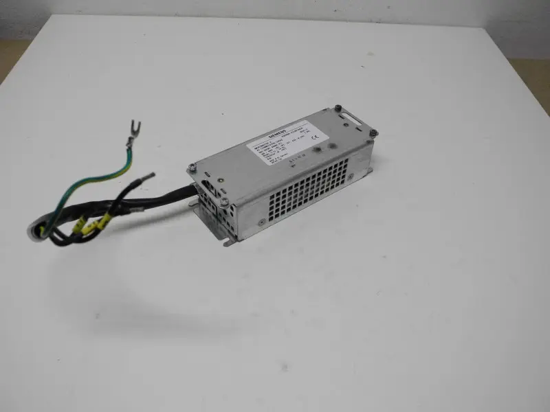 Produktfoto 1 von Siemens Micromaster AC Commutation Choke Kommutierungsdrossel 6SE6400-3CC00-6AD0