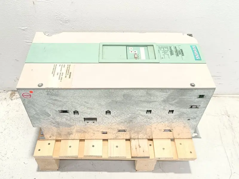 Produktfoto 1 von Siemens Simoreg 6RA7081-6GV62-0 400A C98043-A7001-L1 + C98043-A7006-L1  TESTED