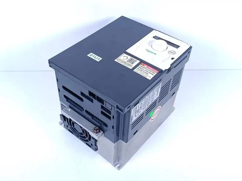 Produktfoto 1 von Schneider Electric Altivar ATV312HU30N4 400V 3,0kW 3HP TESTED & NEUWERTIG