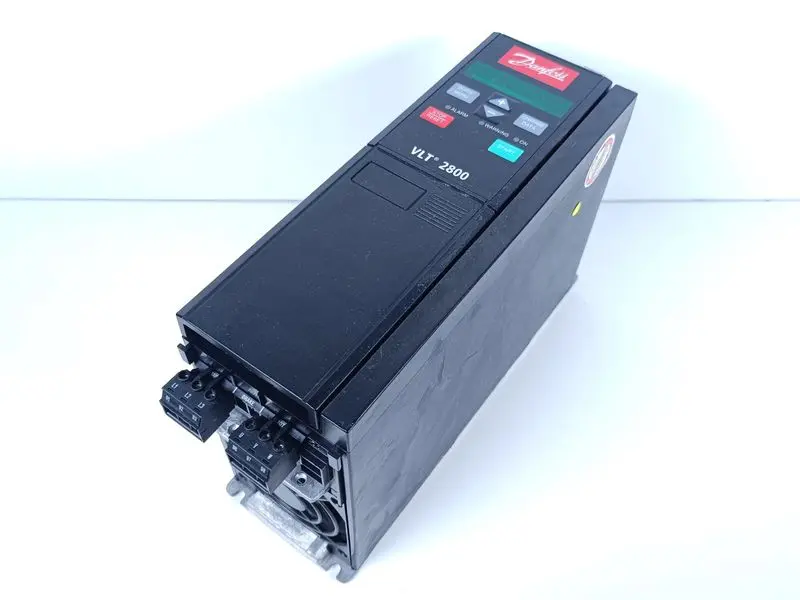 Produktfoto 1 von Danfoss VLT2840 VLT2840PT4B20STR1DBF10A00 195N1079 TESTED & TOP ZUSTAND