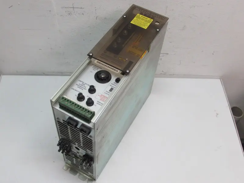 Produktfoto 1 von INDRAMAT AC Servo Controller TVM 1.2-050-W0-220 Top Zustand