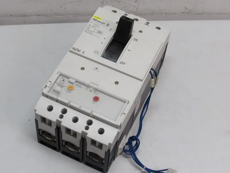 Produktfoto 1 von Moeller NZM N3 400A Haupt/Lasttrennschalter Top Zustand