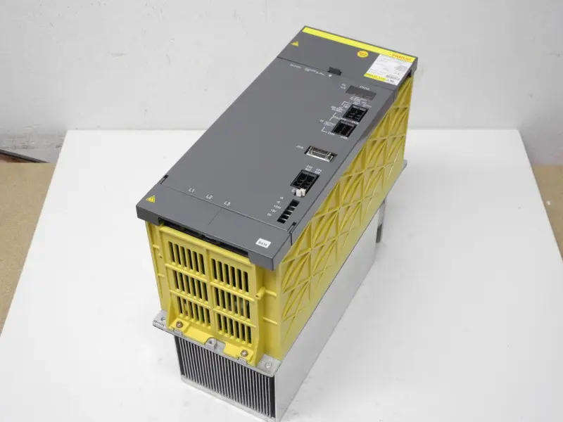 Produktfoto 1 von Fanuc Power Supply Module A06B-6087-H126 106A 29.8 kW Neuwertig