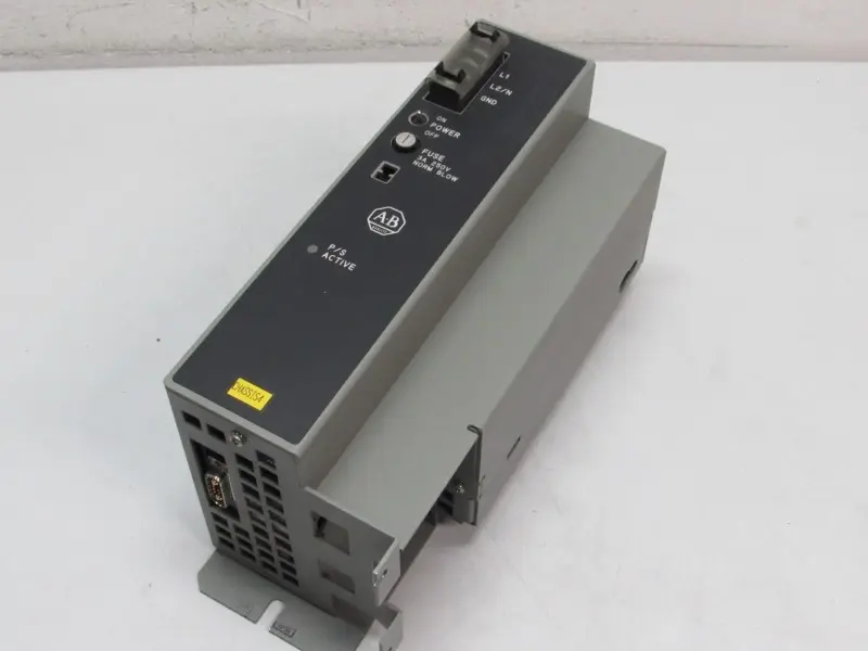 Produktfoto 1 von Allen Bradley 1771-P7 B 120/220V AC Power Supply 5 V 16 A Top Zustand