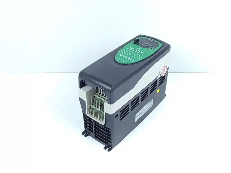 Produktfoto 1 von Control Techniques Emerson Commander SK SKC3400220 2.2.kW 7.3A TESTED & TOP