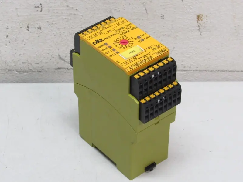 PILZ PNOZ XV3P C 3/24 VDC 3n/o 2n/o t ID No.:787512