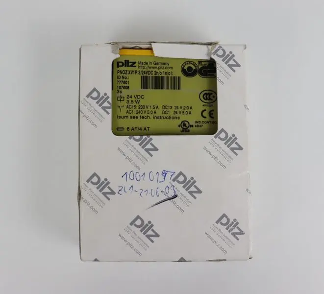 Produktfoto 1 von PILZ PNOZ XV1P 3/24VDC 2n/o 1n/o t Safety Relay ID No.:777601 UNUSED & OVP