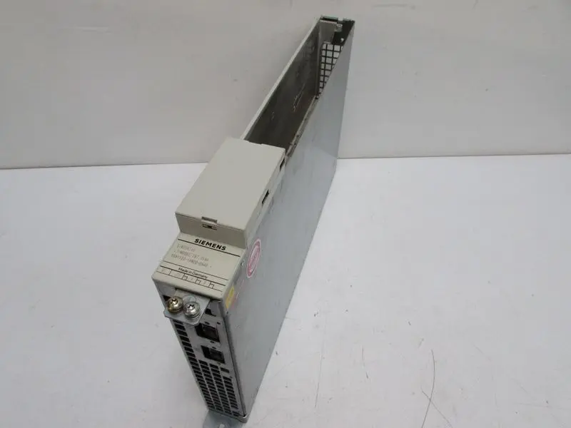 Produktfoto 1 von Siemens Simodrive LT-Modul INT.2x8A 6SN1123-1AB00-0HA0 Version A TESTED