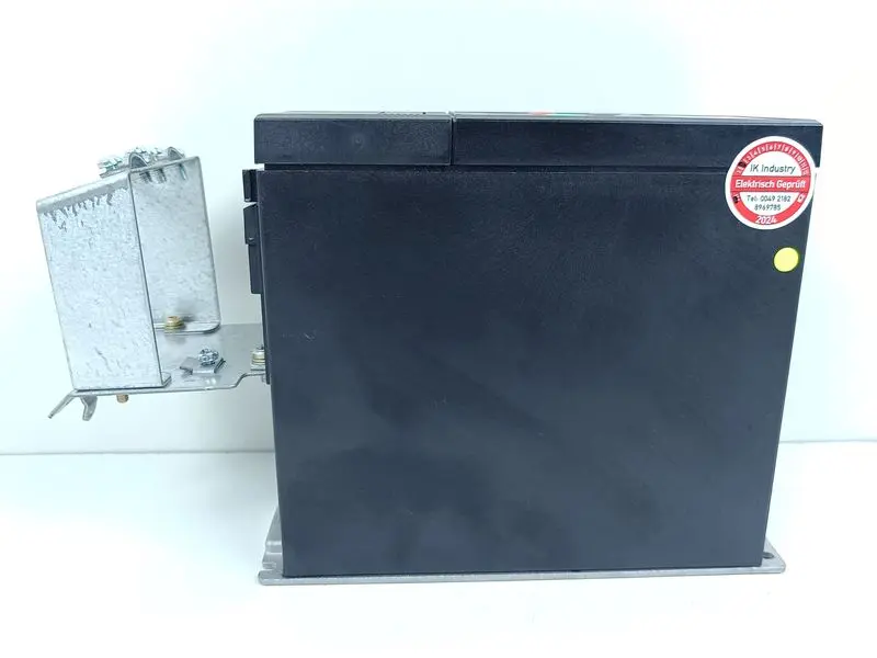 Produktfoto 1 von Danfoss VLT2807PT4B20STR1DBF10A00C0 P/N: 195N1019 VLT2807 TESTED & NEUWERTIG