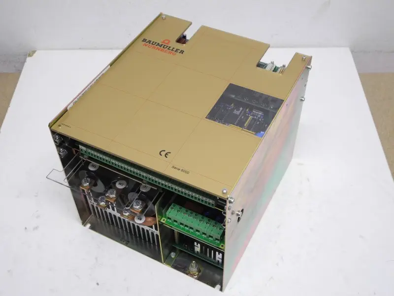 Produktfoto 1 von Baumüller BKF12/040/400-604000003 DC DRIVE Stromrichtgerät 400V 50A Unbenutzt
