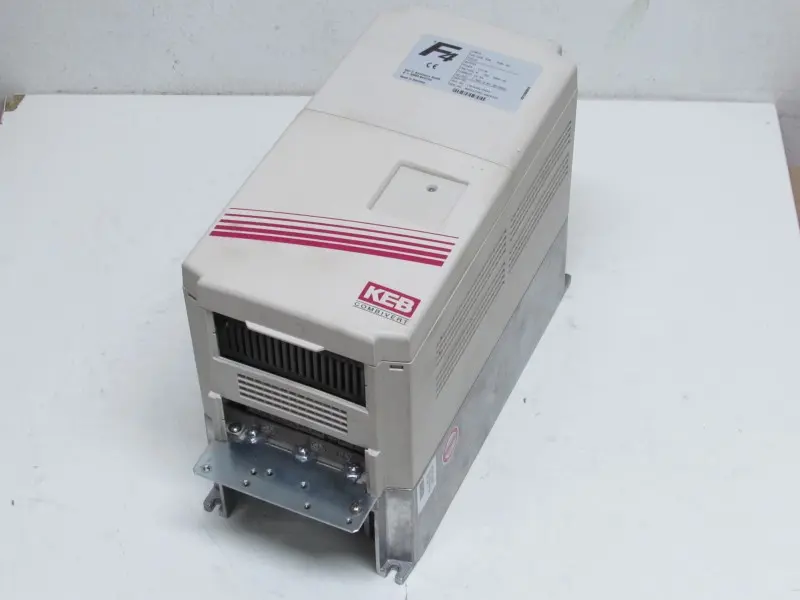 Produktfoto 1 von KEB F4 14F4C0G-M481 420-720 DC 11kVA 16,5A 7,5kW 14.F4.C0G-M481 tested