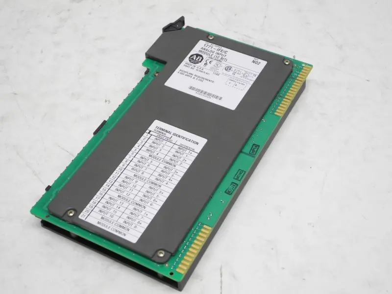 Produktfoto 1 von Allen Bradley Cat.No. 1771-IFE/C Analog Input Module (12 Bit) Rev.N02