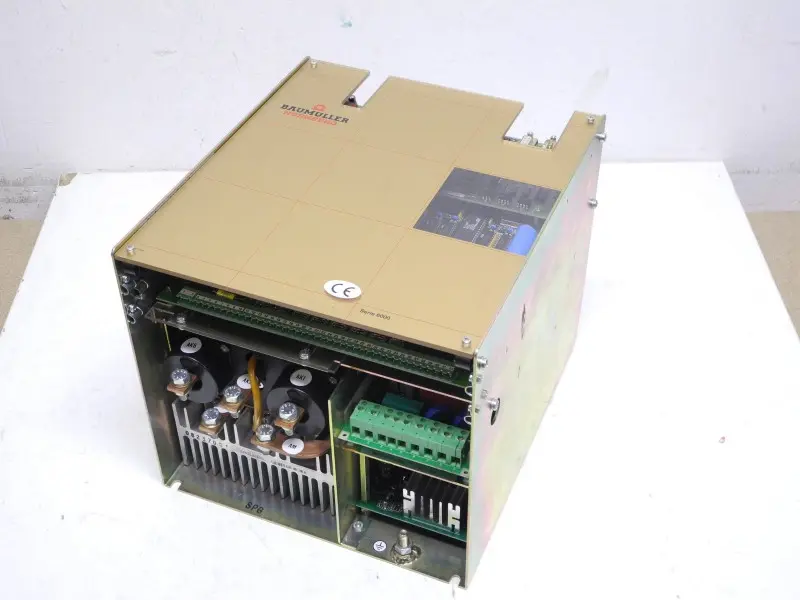 Produktfoto 1 von Baumüller BKF12/100/400-604000003 DC DRIVE Stromrichtgerät 400V 100A NEUWERTIG