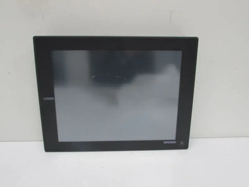Produktfoto 1 von Mitsubishi GRAPHIC OPERATION TERMINAL A985GOT-TBA-EU + Q BUS A9GT-QBUS2S TESTED