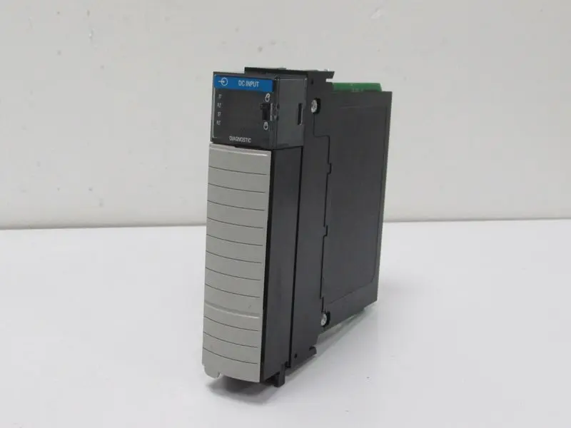 Produktfoto 1 von Allen Bradley DC Diagnostic INPUT 1756-IB16D/A 16PT 24VDC Top Zustand