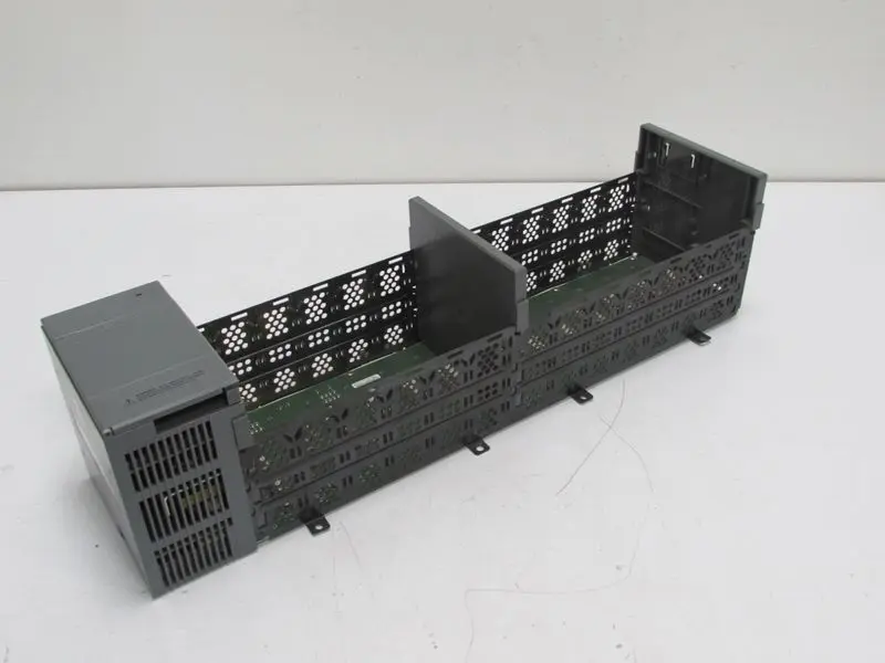 Produktfoto 1 von Allen Bradley 1746-P3 Ser. A SLC 500 1746-A13 13-Slot Rack Ser. B Top Zustand