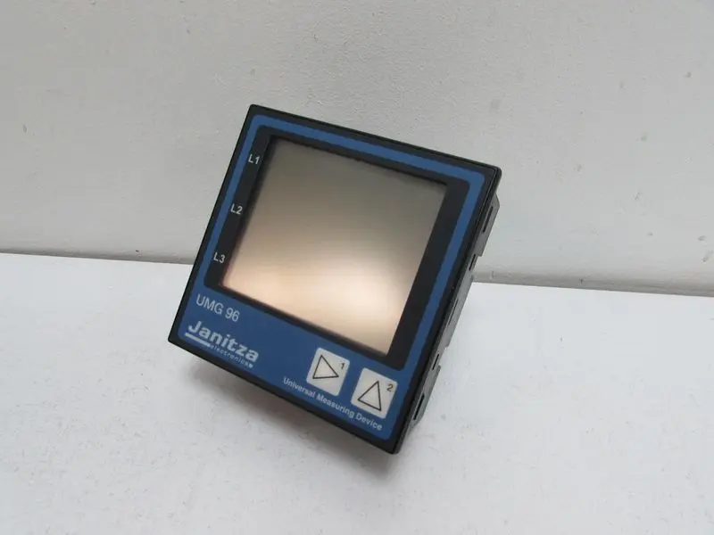 Produktfoto 1 von Janitza UMG 96 Vierleiter Universal-Messgerät 52.09.001 L-N 196-275VAC NEUWERTIG