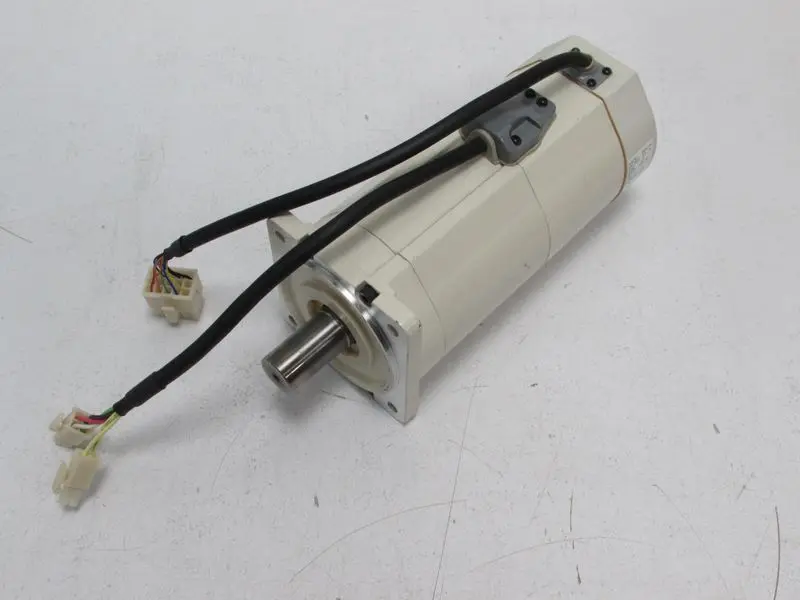 Produktfoto 1 von Rexroth Indramat MMD082A-030-EG1-KN 00281526 Servomotor 4.3A 0,75kW UNUSED