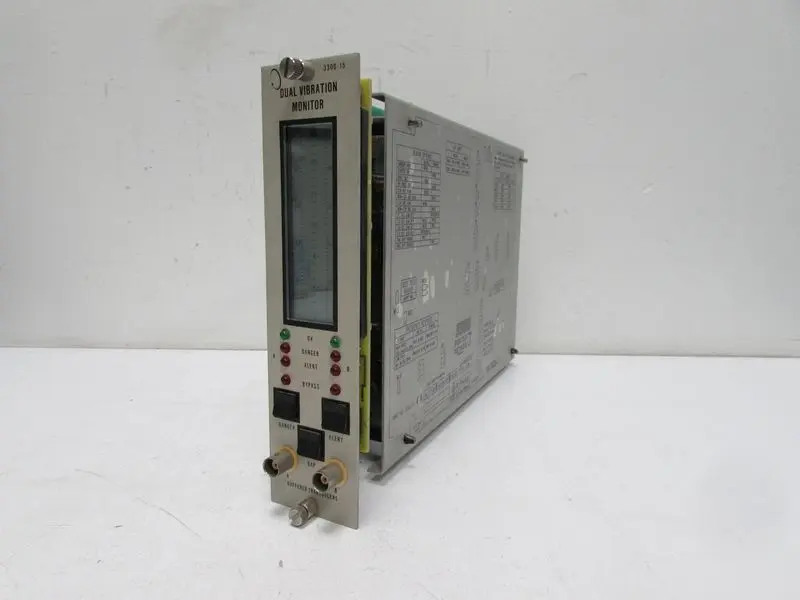 Produktfoto 1 von Bently Nevada 3300 3300/15-11-01-01-00-01-00 79699-01 Top Zustand