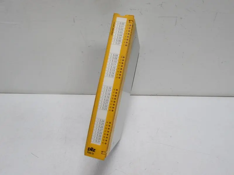 Produktfoto 1 von Pilz PSS DI Ident. No. 301100   32 Digital Input Top Zustand