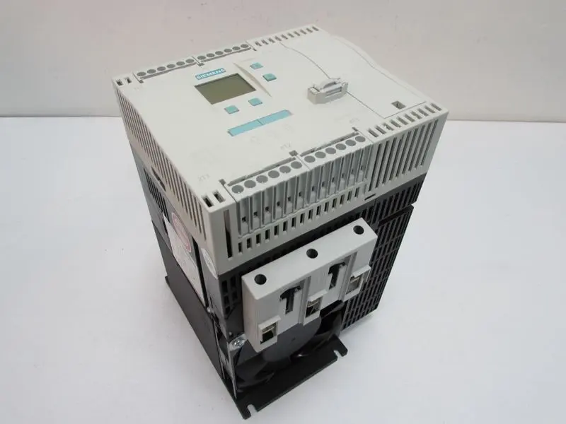 Produktfoto 1 von Siemens 3RW4425-1BC45 AC Semiconductor Motor Starter 30-55kW NEUWERTIG TESTED