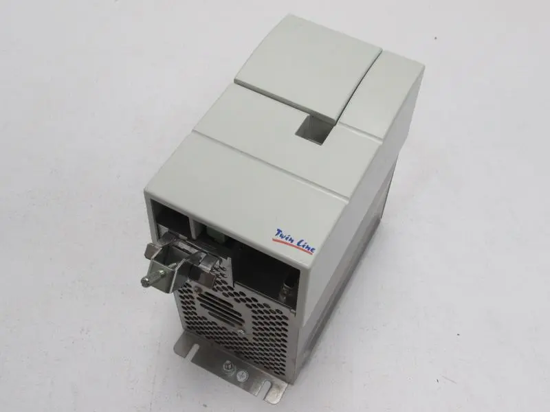 Produktfoto 1 von Berger Lahr TLC612 F Servo Drive + PBDP Profibus + MEMF10 + RS24 Top Zustand