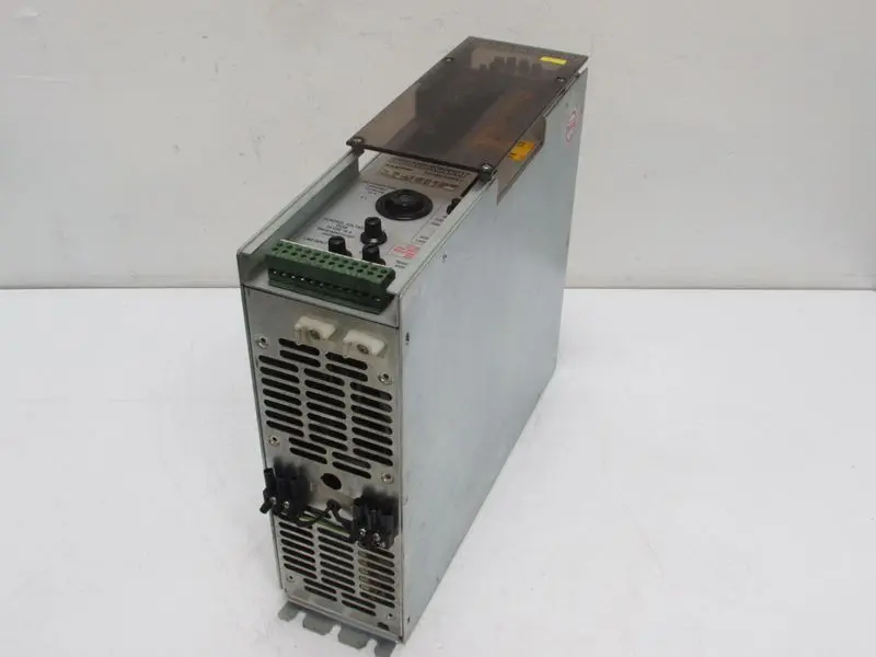Produktfoto 1 von INDRAMAT AC Servo TVM 1.2-50-220-300-W0-220/380 Top Zustand TESTED