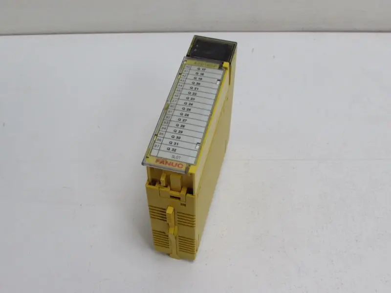 Produktfoto 1 von Fanuc Digital Output Module A0D16DP A03B-0819-C182 UNUSED