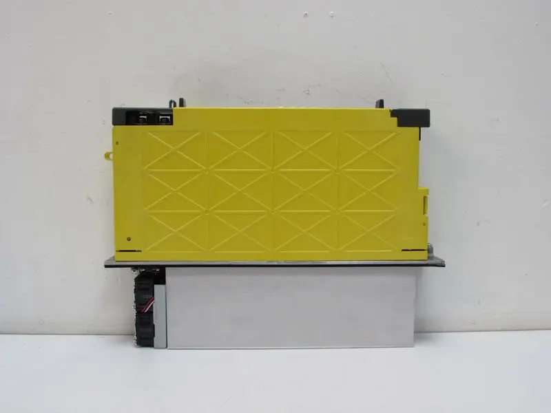 Produktfoto 1 von FANUC A06B-6151-H006#H580 Ver.F Servo Amplifier aiSP 5.5HV neuwertig
