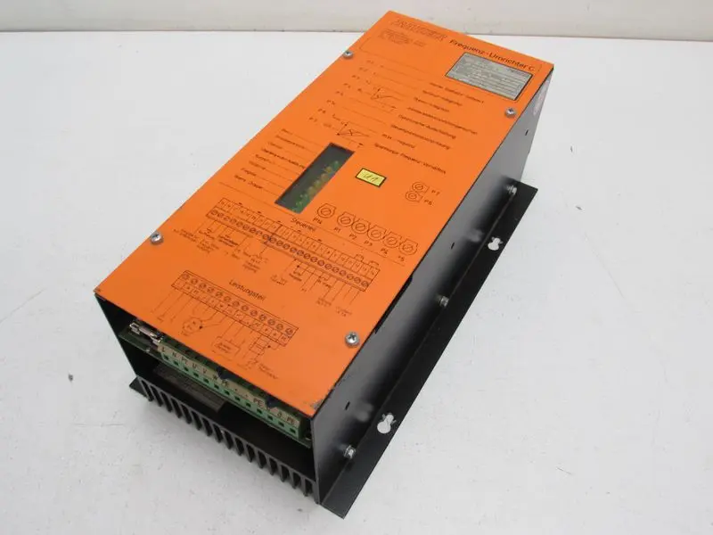 Produktfoto 1 von BAUER Frequenz Umrichter C U3.220C U 3.220 C 230V 3A Top Zustand TESTED