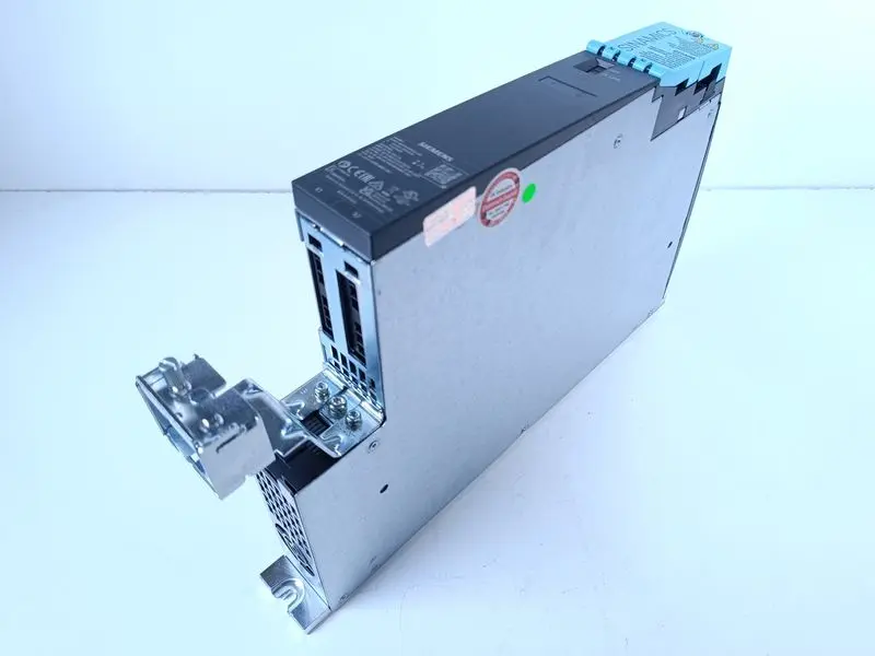 Produktfoto 1 von Siemens Sinamics 6SL3120-2TE13-0AD0 Double Motor Module 2x3A TESTED & NEUWERTIG